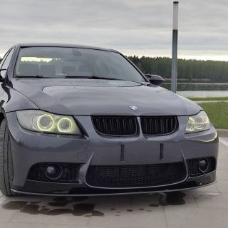 Priekšējā bufera spoileris BMW E90/E91 ar M3 stila buferi, spīdīgi melns — 7